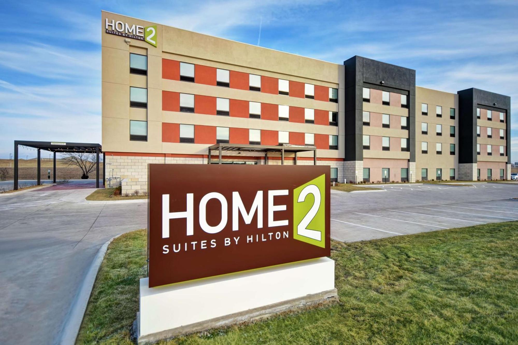 Home2 Suites By Hilton Wichita Northeast Ngoại thất bức ảnh